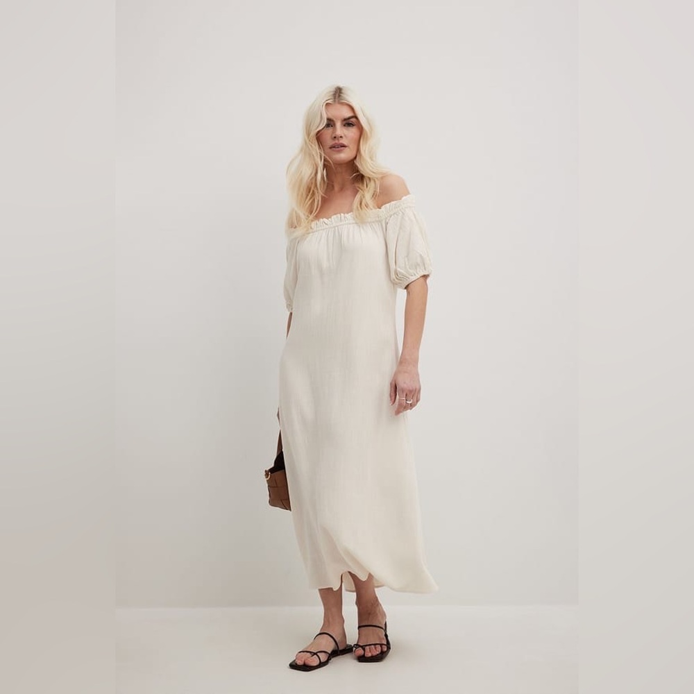 NA-KD - Off Shoulder Flowy Midi Dress